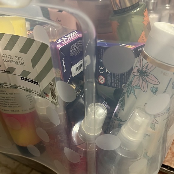 Bath&Body Works Haul *make offers* - Picture 4 of 6